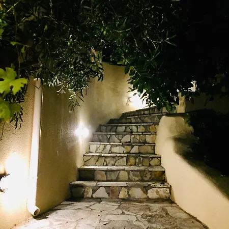 The Cove Assos Villa Ászosz